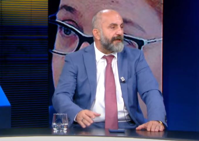 Qeveria përplaset me gjyqësorin/ Kara: Gjyqtarët, më të paguar se ministrat. Të fillojë vetingu real