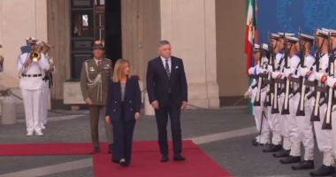 “Pakti me Italinë, zgjidhje inovative”/ Emigrantët, Sllovakia vlerëson marrëveshjen me Shqipërinë