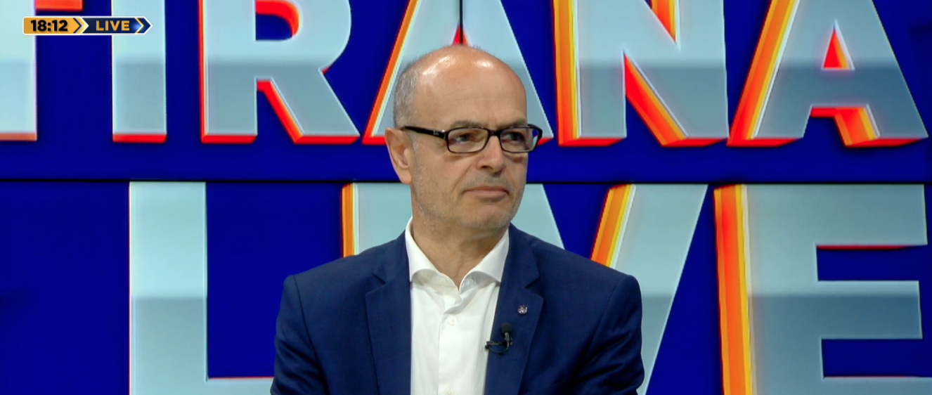 “Në Bruksel baltosi figurën e shqiptarëve”, Petro Koçi: Berisha është “Dick Marty” shqiptar