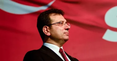 Prokuroria: 7 vite burg për Imamoglu/ Turqi, kreu i opozitës akuzohet për sulme ndaj kryeprokurorit të Stambollit