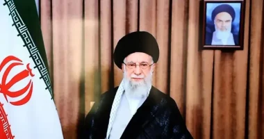 Pas bombave, shfaqet Khamenei: Irani siguroi “fitore” ndaj Izraelit dhe i dha një “shuplakë” Amerikës