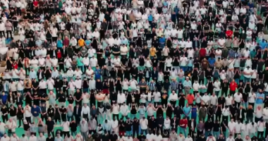 VIDEO/ Festa e Kurban Bajramit, besimtarët myslimanë në të gjithë vendin falin namazin