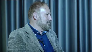 Jeta në vargje e poetit/ Regjisori Spiro Duni sjell dokumentin për Visar Zhitin