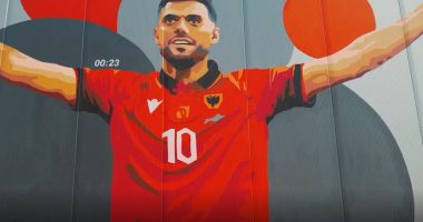 Murale për Nedim Bajramin/ Futbollisti i kombëtares nderohet në qytetin e Tetovës