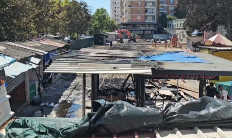 Zjarri, hetim pronarit të tregut/ Durrës, akuzohet për shkelje të rregullave të mbrojtjes në punë