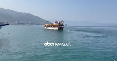 Sazani dhe Karaburuni tërheqin turistë/ Guidat: Interes nga shumë vende, dominojnë çekët dhe polakët
