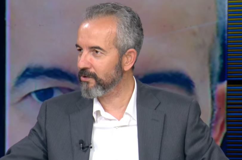 Votim elektronik? Kryekomisioneri Celibashi: Mund të bëhet, duhen parë edhe kostot