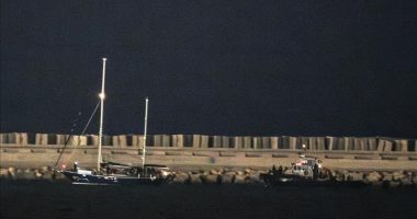 Izraeli: Aktivistët nga anija me ndihma për në Gaza janë në aeroport për t’u deportuar