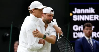 Tenisti më pa fat në botë/ Grigor Dimitrov dominon Sinner, por tërhiqet për shkak dëmtimi
