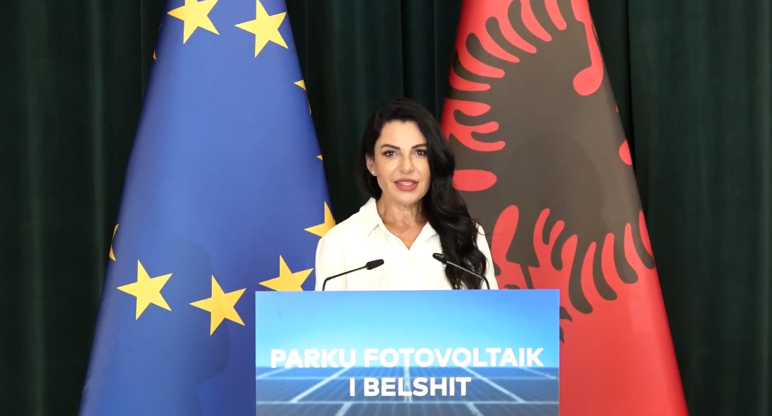 Parku fotovoltaik në Belsh/ Firmoset marrëveshja, Balluku: Shqipëria, një nga vendet më tërheqëse për energjinë e rinovueshme