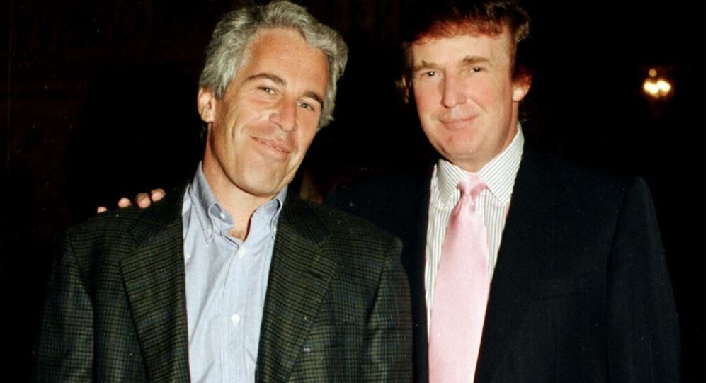 Publikohen e-mailet e Epstein/ Në komunikime përmendet emri i Donald Trump