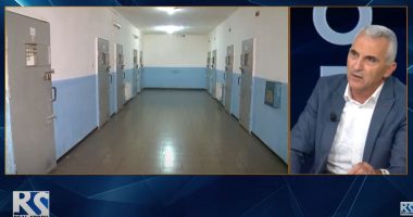 Vizita e modeles në qelinë e Laert Haxhiut, reagon në “Real Story” zëvendësdrejtori i burgjeve