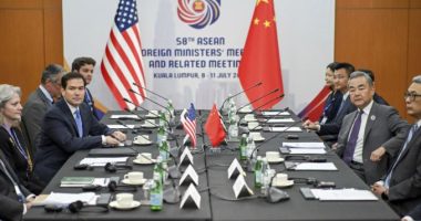 Rubio takohet me homologun e tij kinez teksa tensionet tregtare thellohen