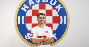 Hajduk prezanton Pajazitin/  Ylli i Shqiprisë, në konferencën e parë për shtyp: I lumtur e krenar, vij në një klub të madh