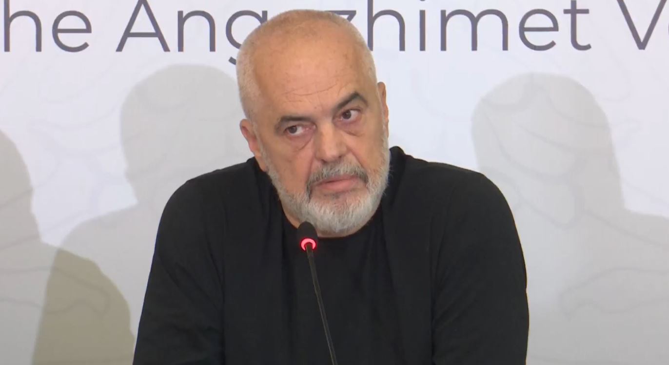 Fshesa “Rama” bëhet katarsis/ Kryeministri: Shkarkim gjithë zyrtareve lokalë socialistë!