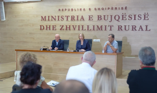 Shkrihet AKU, inspektorët në “sitë”/ Denaj: Ngrihet Komisioni nga Universiteti Bujqësor për vlerësimin e tyre