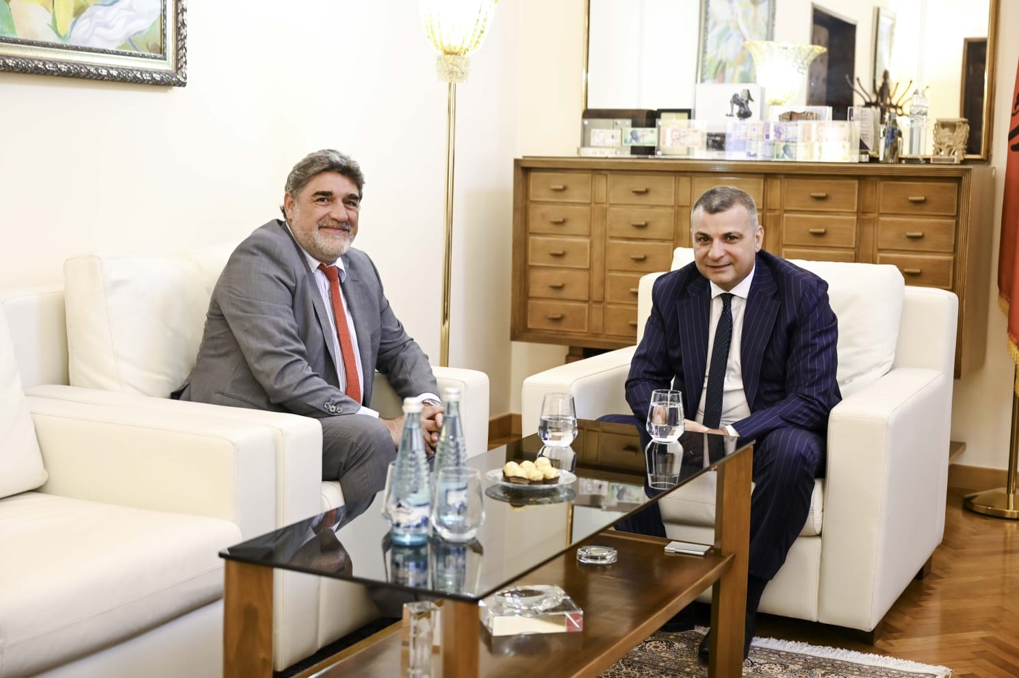 Guvernatori Sejko pret ambasadorin e ri të Mbretërisë së Spanjës në Shqipëri: Spanja, një partner i rëndësishëm evropian