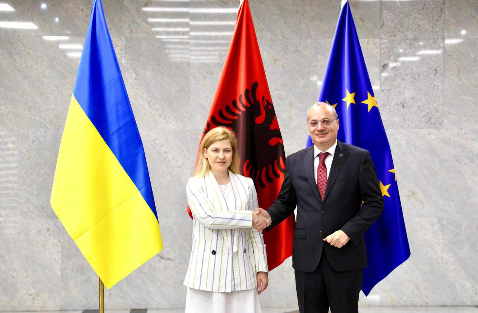 Hasani takon Zëvendëskryeministren e Ukrainës, riafirmim i mbështetjes së palëkundur të Shqipërisë