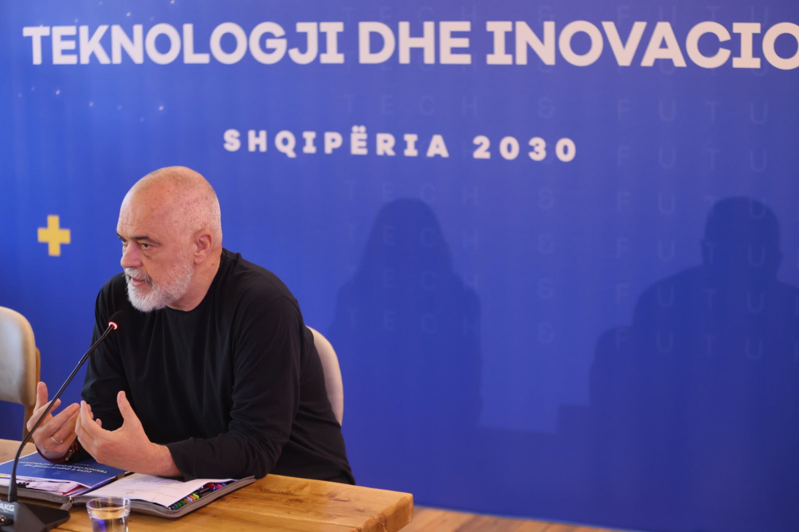 Shpejt në qeveri, “ministra” virtuale? Rama: Kështu zero korrupsion, zero nepotizëm