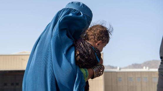 Zbulohet skema e fshehtë britanike për zhvendosjen e afganëve pas rrjedhjes së të dhënave