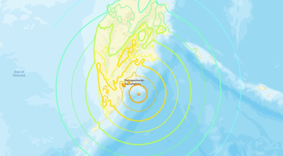 Evakuime në Japoni dhe SHBA pas tërmetit të fortë në Rusi