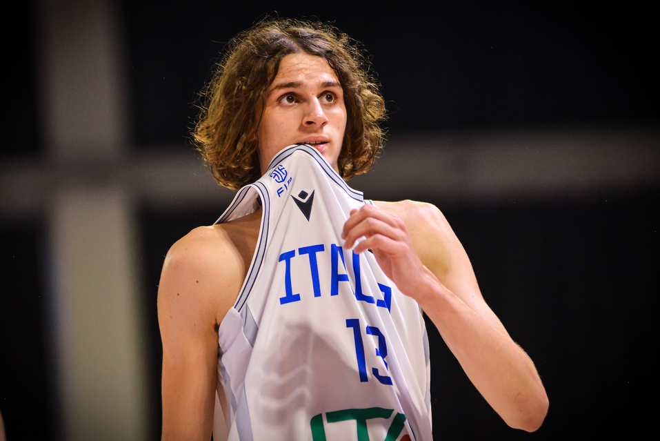 Italia, racizëm dhe titull/ Ekipi i të kaltërve U20, kampion i Europës në basketboll