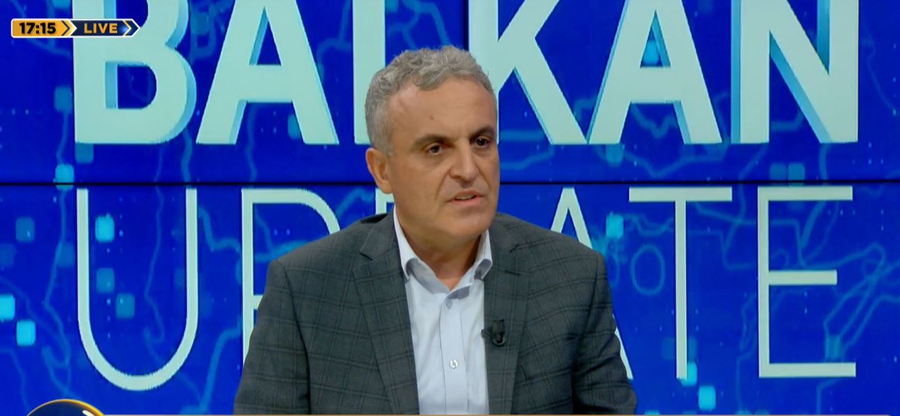 “Partitë shqiptare, të margjinalizuara”, Rexhepi: Aktorë të papërfillshëm në vendimmarrje. Largimi i Taravarit, veprim i duhur