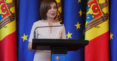 Presidentja e Moldavisë thotë se Rusia po përgatit një “ndërhyrje të paprecedentë” në zgjedhjet e vjeshtës, Kremlini mohon