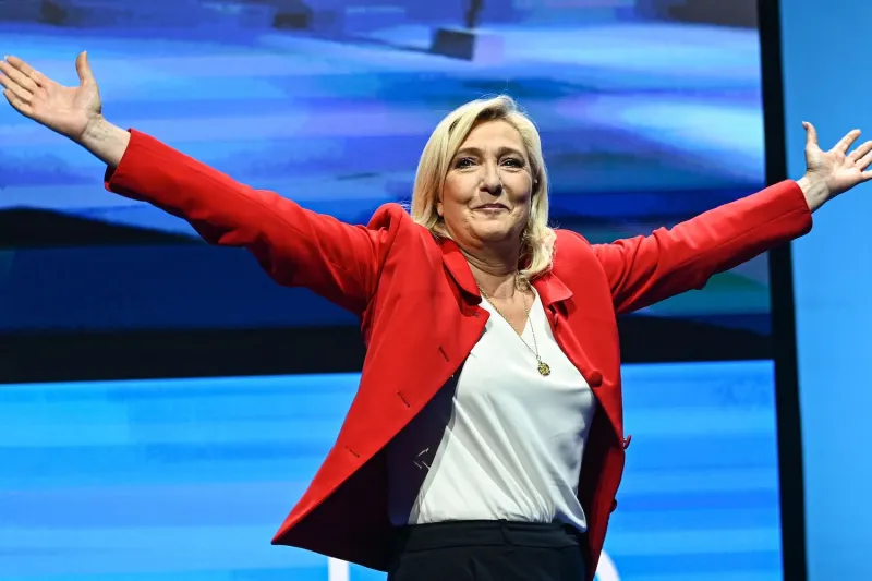 Bastiset zyra e Le Pen/ Francë, policia sekuestron dokumenta