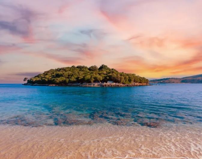 “National Geographic”: Zbuloni thesaret bregdetare të Rivierës Shqiptare