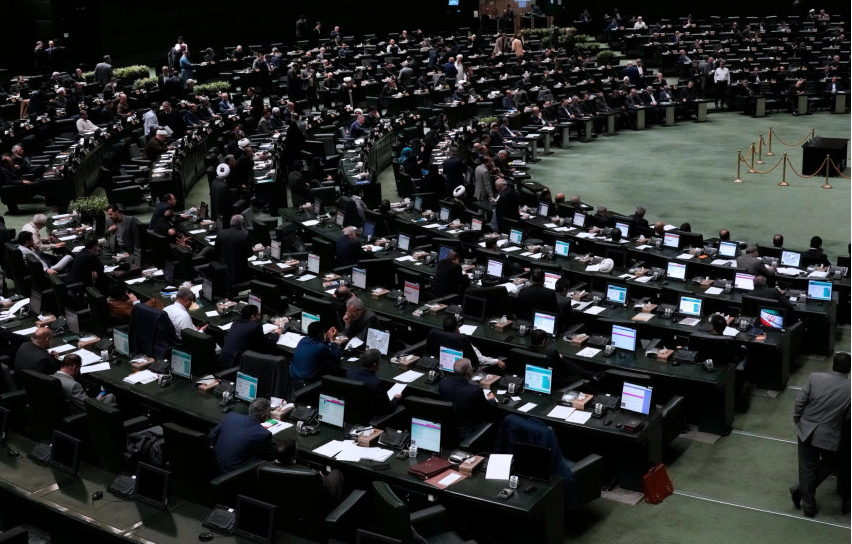 Irani aktualisht përjashton bisedimet bërthamore me SHBA-në