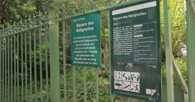 Hyn në fuqi vendimi/ Francë, pirja e duhanit ndalohet në shumë vende publike