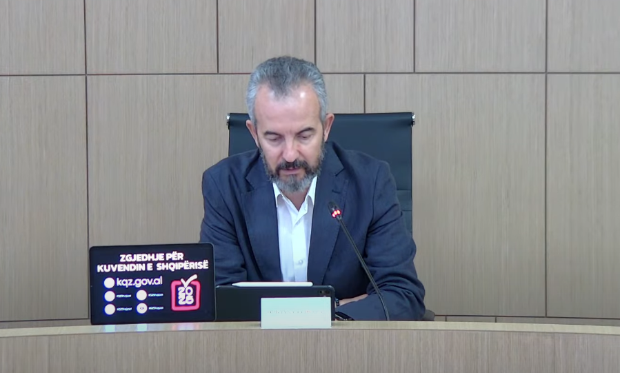 Gazi në Kuvend, në shtator e pret Zegjineja/ KQZ certifikon mandatet për Fierin, Elbasanin dhe Durrësin