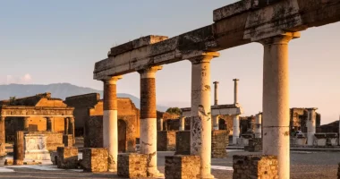 Arkeologët: Njerëzit u kthyen për të jetuar në rrënojat e Pompeit