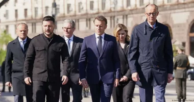 Zelensky në Uashington i shoqëruar nga partnerët evropianë