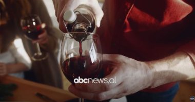 Alkooli nuk të freskon, por… të helmon/ Rriten rastet tek të rinjtë: Mjekët: Pasoja afatgjata