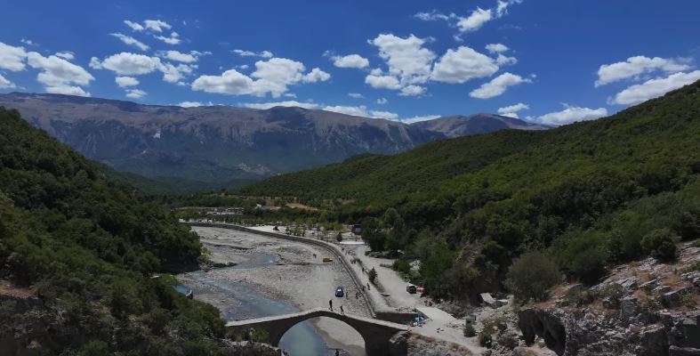 “Nis transformimi i Banjave të Bënjës”, Rama: Përmirësohet infrastruktura turistike