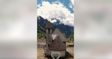 Pas “pastrimit” të paligjshmërisë, Rama ndan pamjet e veçanta: Ja dhe Thethi, kurora e artë e Shqipërisë