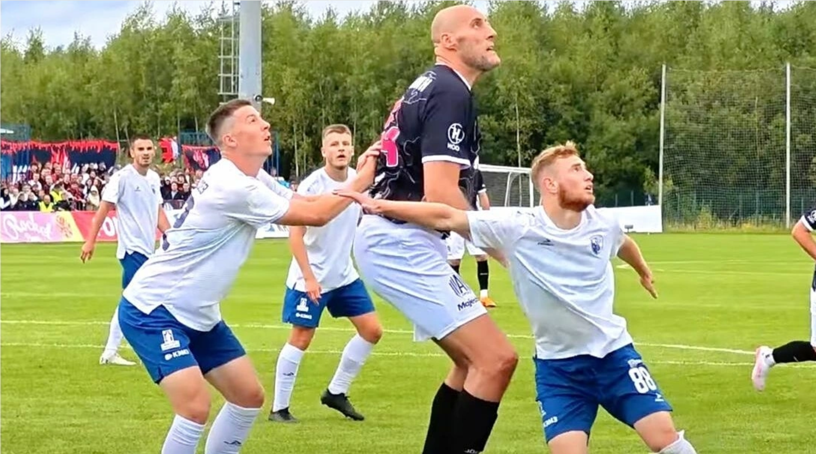 Futbollisti më i gjatë në Botë/ Podkolzin vendos rekordin pasi debuton në Kupën e Rusisë