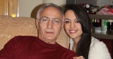 Vajza e Jakup Krasniqit: Heshtja e atyre që dikur ëndërruan lirinë me pranga në duar, është e pafalshme