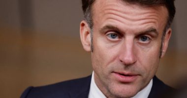 Macron: Duhet të vazhdojmë ta forcojmë Ukrainën ushtarakisht