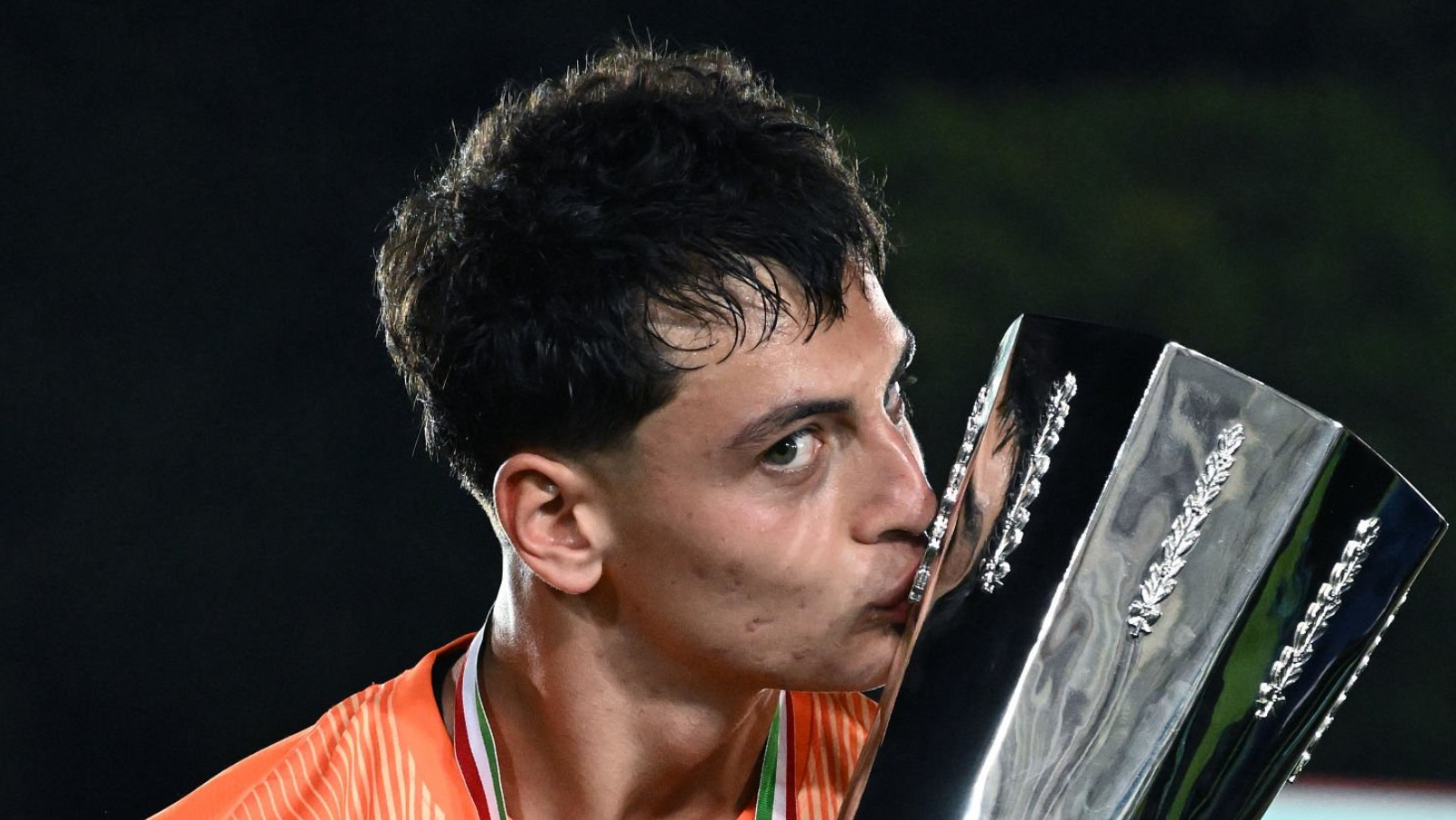 Inter fiton falë shqiptarit/ Portieri i Kombëtares U19, Alan Taho, hero për zikalterit