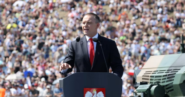 Vetoja e presidentit polak kundër ndihmave për refugjatët ukrainas shkakton stuhi politike