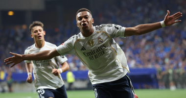 Real “fluturon” me Mbappe/ Dy gola nga sulmuesi francez, madrilenët mundën 0-3 Oviedo