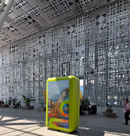 VIDEO/ Rama: Mikpritja e veçantë e Shkodrës në aeroportin “Nënë Tereza”