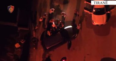 Do u shiste armë zjarri një grup kriminal, arrestohet 28-vjeçari nga Shkodra