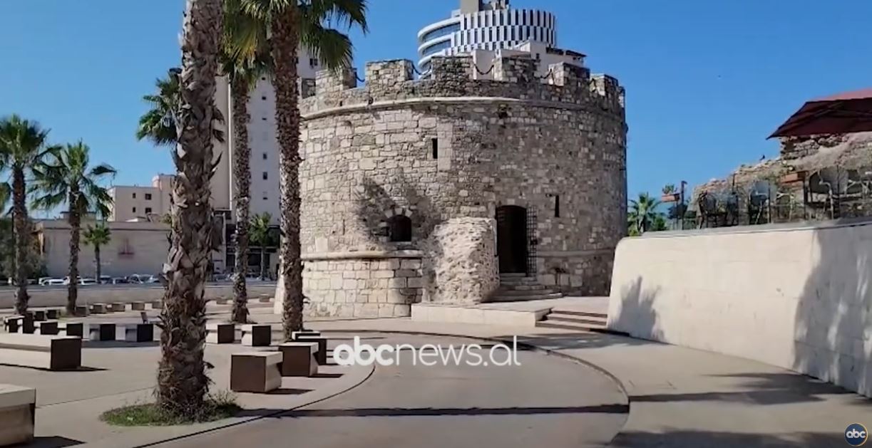 “Torra Veneciane” tërheq turistët/ Durrës, në shtatë muaj vizitohet nga 6500 të huaj