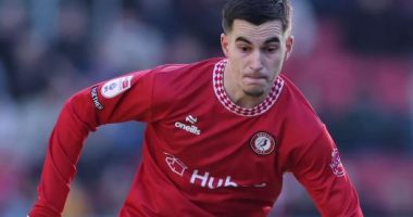 I harruari Anis Mehmeti/ Nuk thirret në kombëtare lojtari ofensiv që luan në Angli