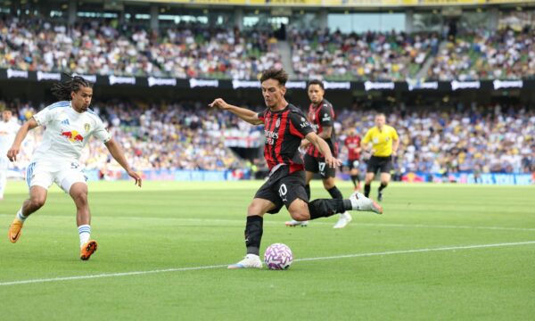 Jashari: Jam shqiptar si Xhaka, Milan prezanton mesfushorin: Realizova një ëndërr