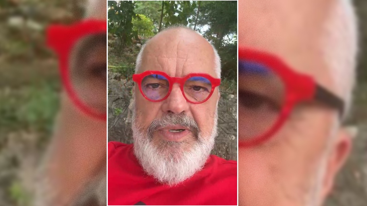 “Kemi pasur në dispozicion Forca Ajrore më shumë se çdo herë tjetër”, Rama: S’ka forcë magjike që ndal zjarret, të gjithë ishin në krye të detyrës